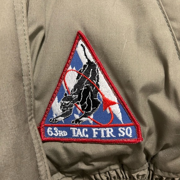 Vintage Jacket w/ Patches, Lined, Khaki Green, Boy’s Size XL - Picture 4 of 6